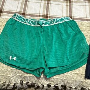 Under armour short mesh